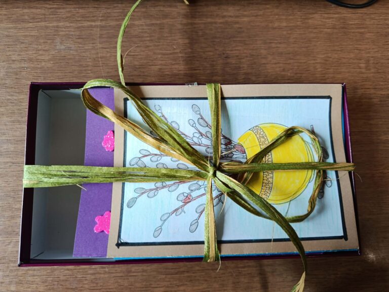 Integruota pamoka „Laiškanešys“: kai menas ir sportas susitinka pašto dėžutėse